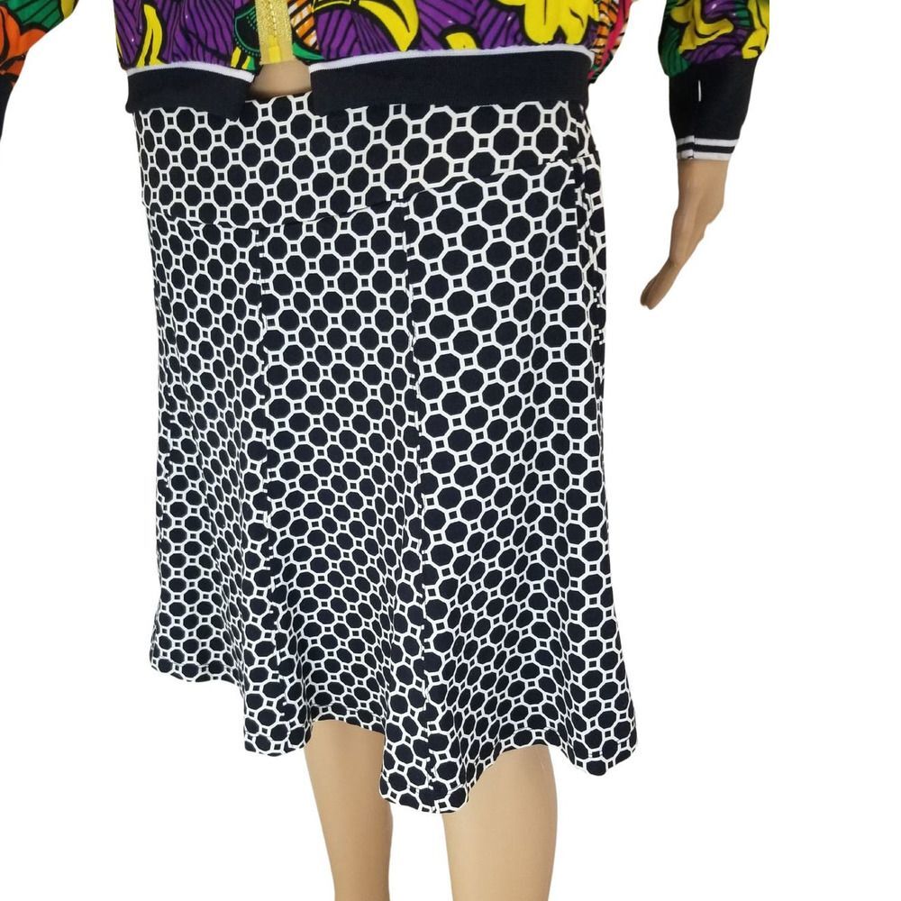 J McLaughlin Skater Skirt Black White Geographic Print Elastic Waist Size Medium